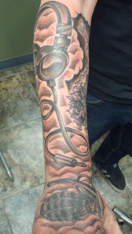 Matt Mazour - arm sleeve2